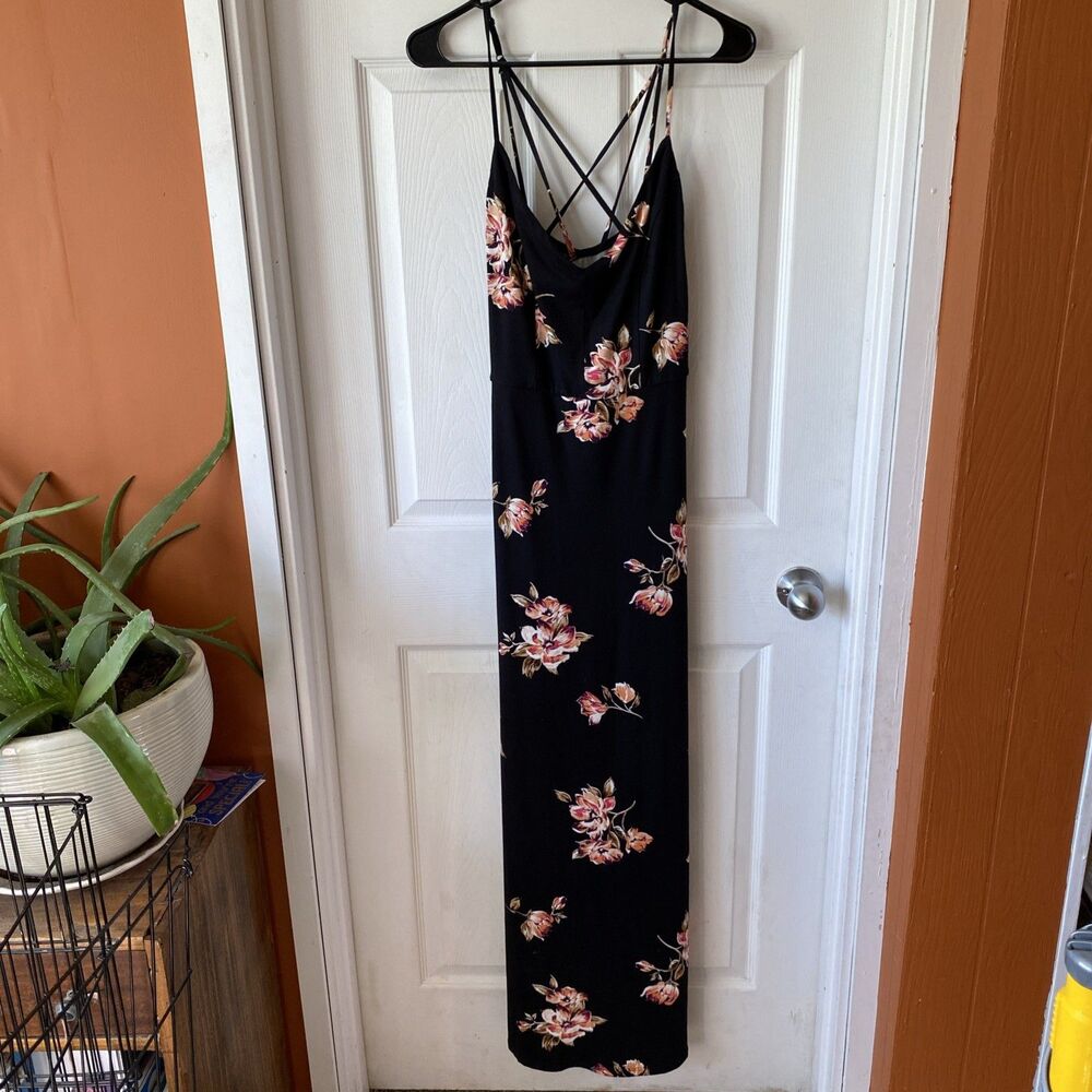 Nine Britton Dress Women’s Size Large  Floral Maxi Dress Spaghetti Strap